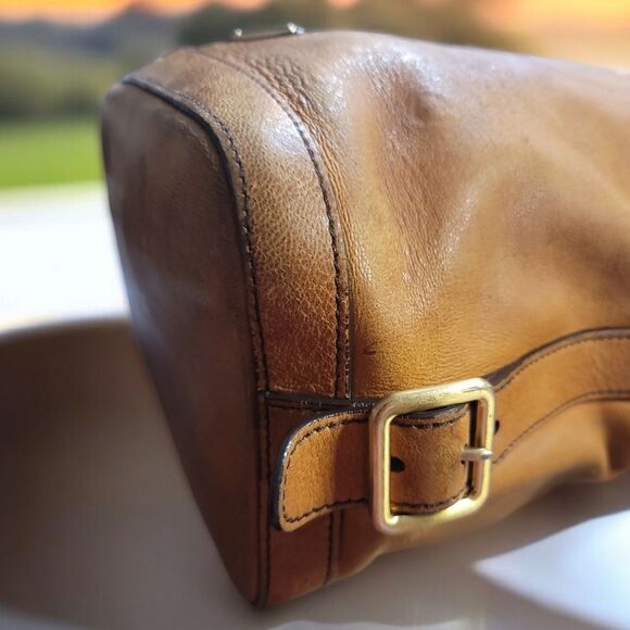 PRADA Vintage All Leather Bucket Shoulder Bag comes with COA , Dust Bag RARE Bag - Picture 3 of 16